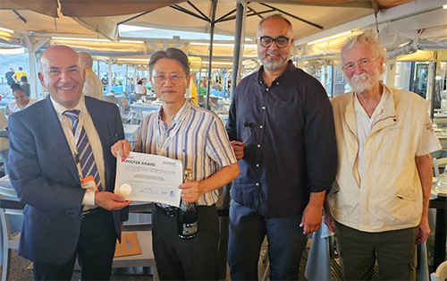 NANOSMAT2025 Naples second place poster award winner Dr. Sang Woo Kim